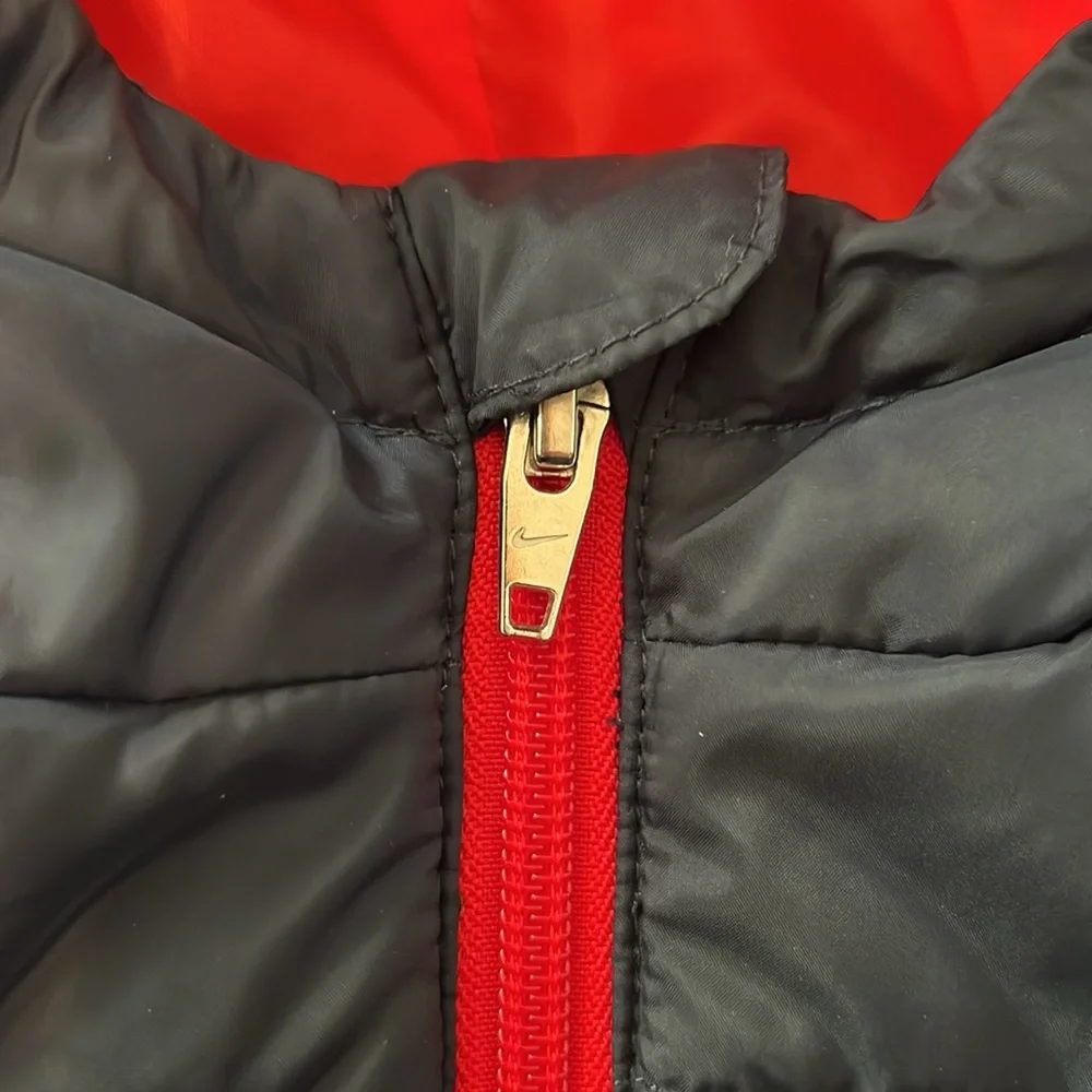 EUC Nike Kids' Navy Blue and Red Full Zip Puffer Jacket Size 3T